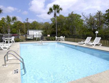 Super 8 Defuniak Springs Motel Faciliteiten foto