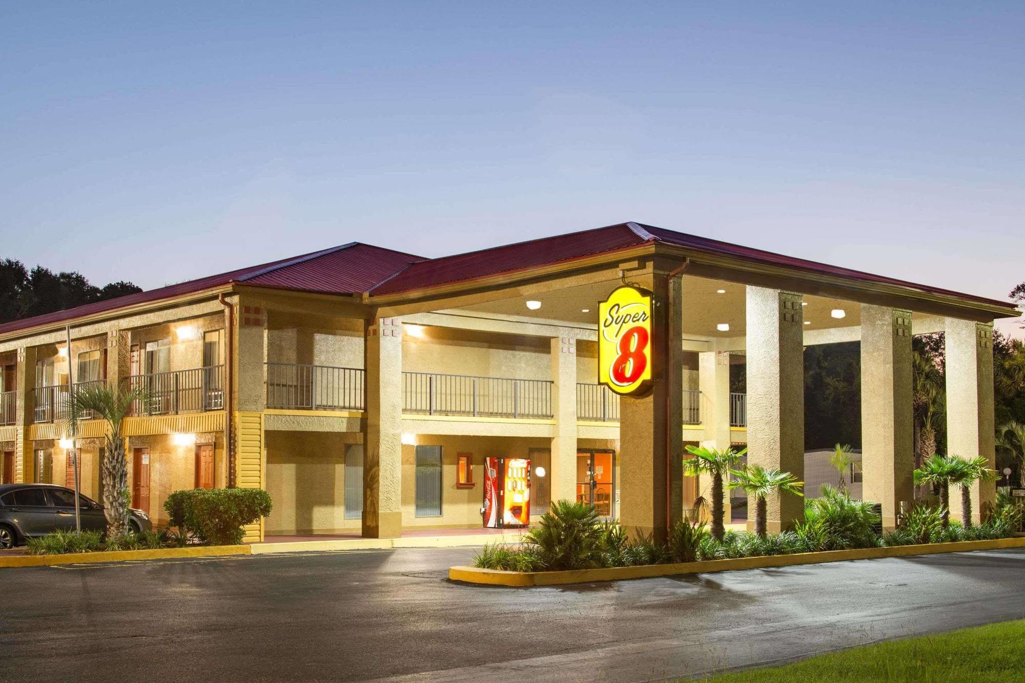 Super 8 Defuniak Springs Motel Buitenkant foto